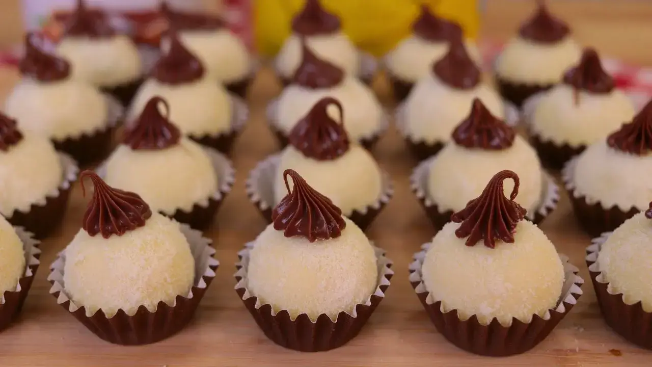 Docinho de Leite Ninho com Nutella Fácil e Sem Fogo