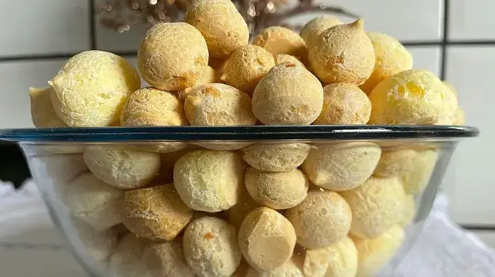 Pipoquinha de Queijo Crocante para Lanche e Café