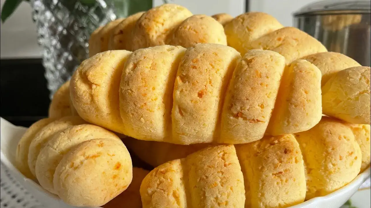 Biscoito de Queijo e Mandioca: Receita Fácil e Macia para o Dia a Dia
