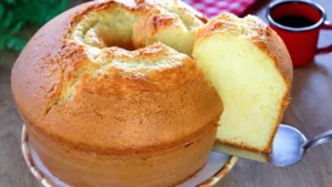 Bolo de Trigo Fofinho que Cresce Muito e Fica Alto e Macio
