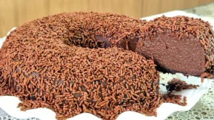 Brigadeirão Cremoso de Chocolate feito no Forno com Textura Lisa
