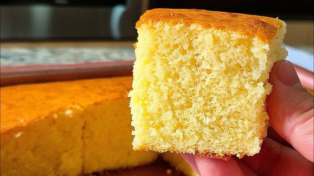 Bolo de Leite Condensado Fácil e Macio para Servir com Café