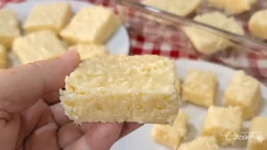 Cocada de Leite em Pó com Coco: Doce macio por dentro e perfeito para servir ou vender
