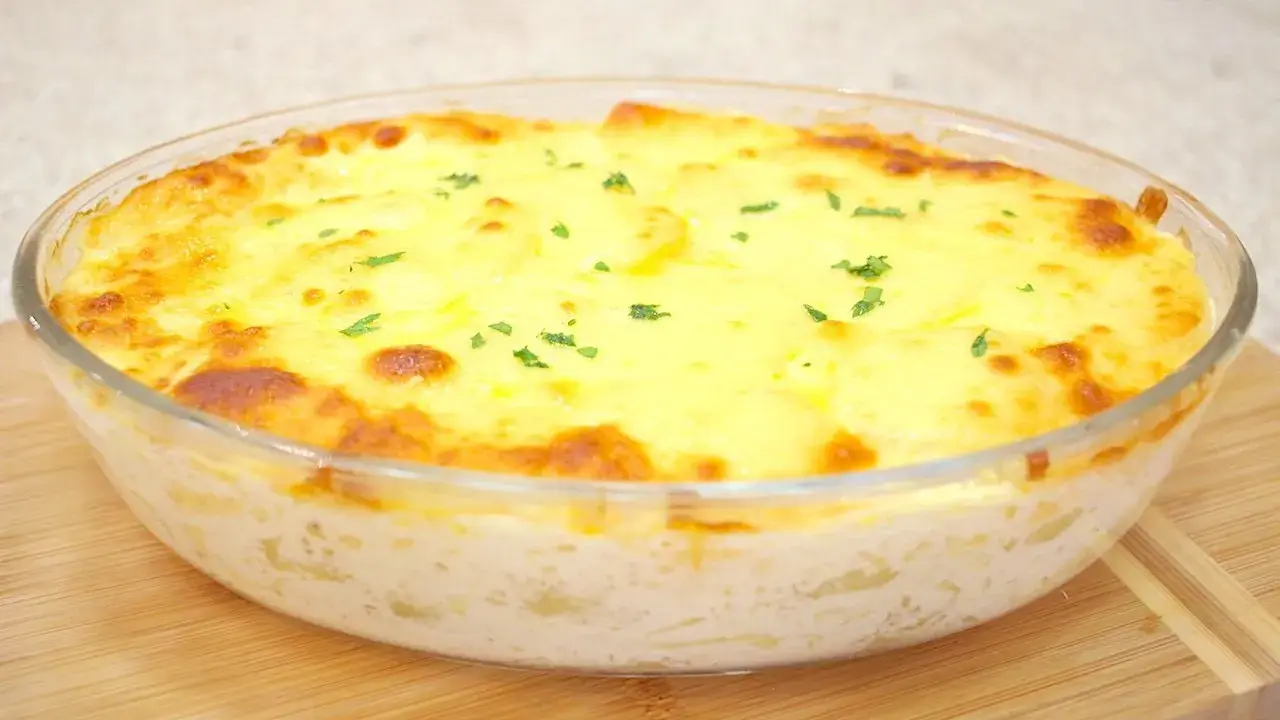 Batata Gratinada Cremosa com Mussarela Fácil de Fazer