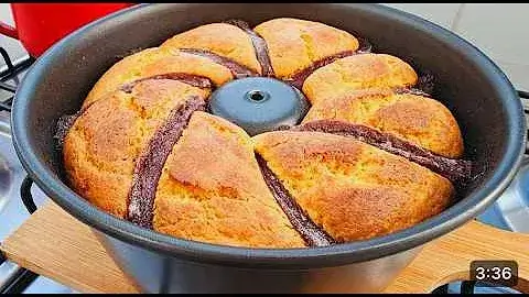 Bolo Romeu e Julieta sem trigo fácil e fofinho para o café da tarde