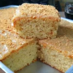 Bolo de Paçoca Fofinho com Cobertura Cremosa Fácil de Fazer