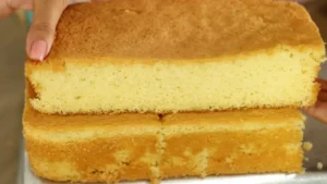 A massa profissional para bolo é uma receita muito usada por quem trabalha com confeitaria...