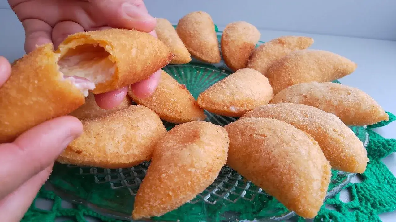 Pastel Frito de Queijo com Presunto Crocante e Fácil de Fazer