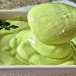 Maionese Verde Caseira: Receita Temperada Perfeita Para Lanches e Saladas