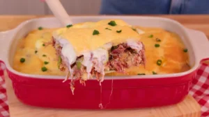 Esta torta salgada de liquidificador é uma ótima opção para o lanche da tarde ou...